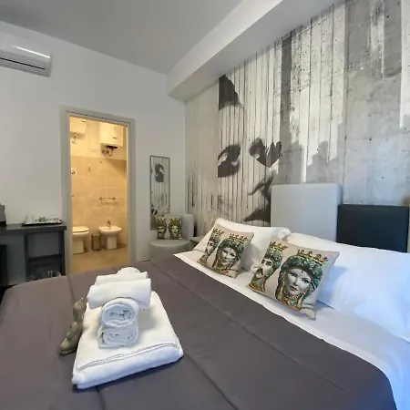 I Cinque Mori Deva Syracuse