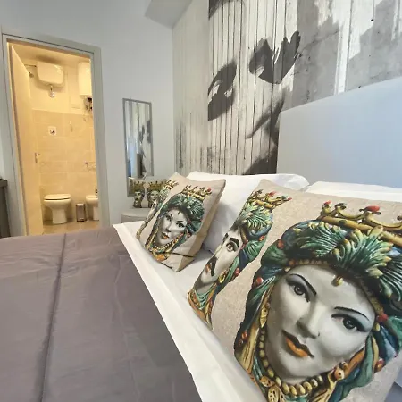 I Cinque Mori Deva Gasthuis Syracuse